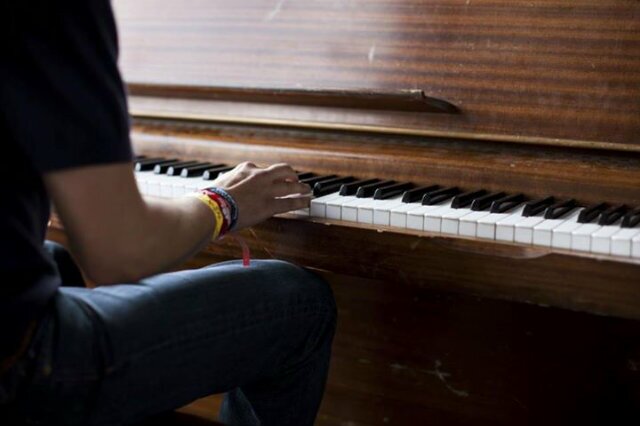 Hatomishi's profile picture. Saya Laki-laki yg ingin menikahi lalu menafkahi. Bukan memacari , menikmati terus melangkah pergi.