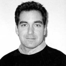 Accomplished Marketing and Communications pro specializing in digital marketing.