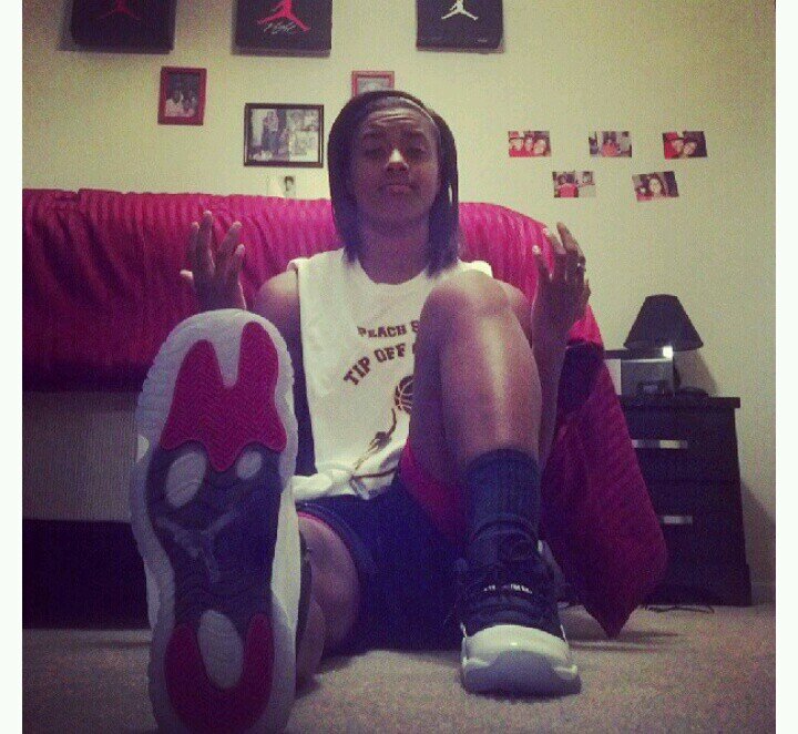 Man , Fuck a bio .follow me and ill follow back . I'm Taken . Me Don't Love These THOTS , They Love Me ! my cute ass twifey @_kennnn_