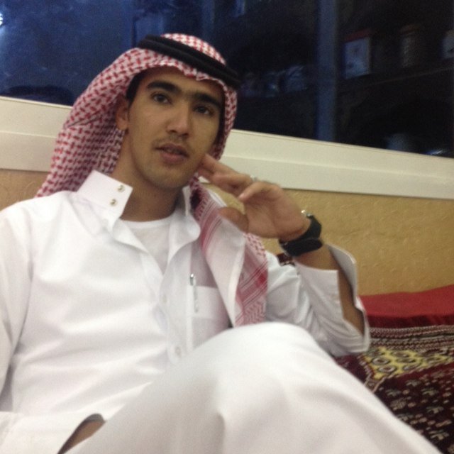 ---- قلبَه ( وطن ) .. وعيونه ٱلحُلوَه ( أمَان ) --❕✋ ⇩kik abodaa11 تابعني = أتابعك.⇧ ⇩ تحذفني = أحذفك⇧
bb::74175081