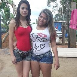 A Priiincesinha que não Nasceeu
Para ficar preza no casteelo, Maaiss Sim para
Enfrentar A realidade Com a Cabeça Eguiida ~ ♥
Me segue amore!