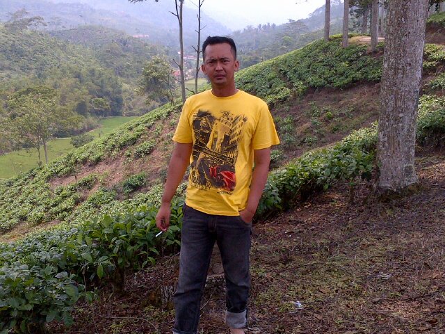 @DianTamara85's Hubby ;) Rayha&Ragha's Daddy :)