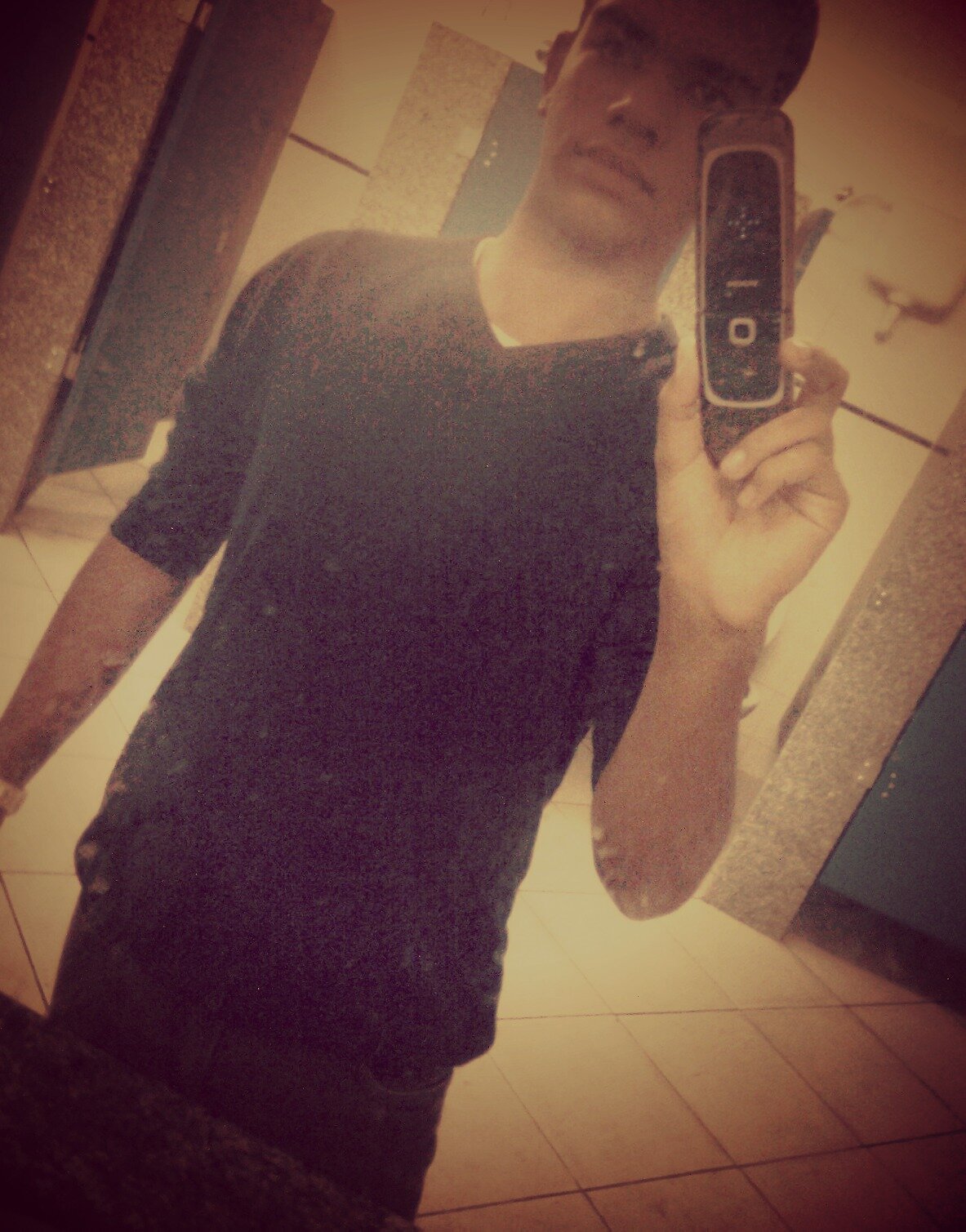 I am what strain is me, I treat you the same way you treat me! ;)