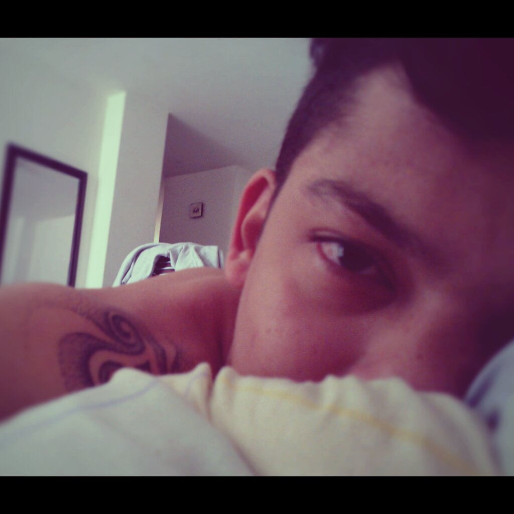 DiegoMontoya91's profile picture. Estudiante de Ingeniería de Sistemas y Computación de la Pontificia Universidad Javeriana...y poco más!!