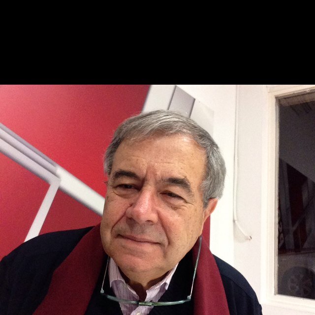 Economista, ex presidente del BHE y Caja Granada. De Motril, pero vive en Pozuelo. 
http://t.co/HVdmR5hLwc