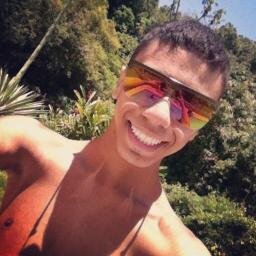Eu não quero tudo de uma vez, eu só tenho um simples desejo!