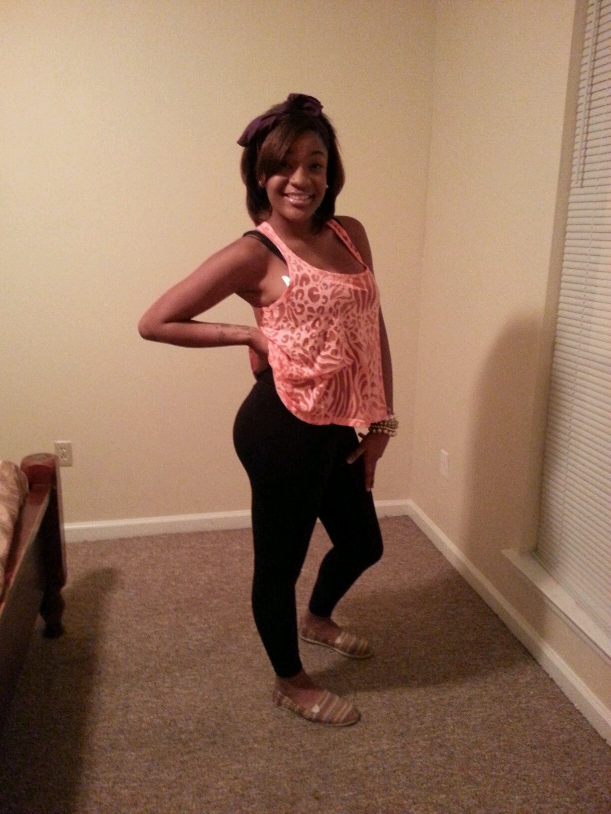 ' S£N£QU£ .. 10/15 MyLovee 2/24MyDAY #FollowMe & OnInsta @_____Mashaya (5underscores) ..