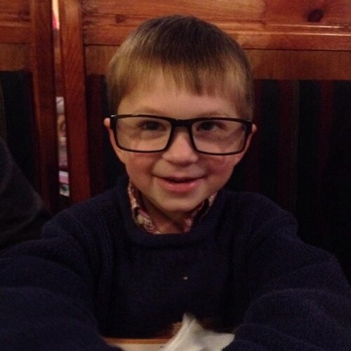 Father of 2 amazing boys. Receiver of the grace of God.