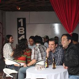 Cafe-Licores-Comida
Coffe-Drins-Lunch