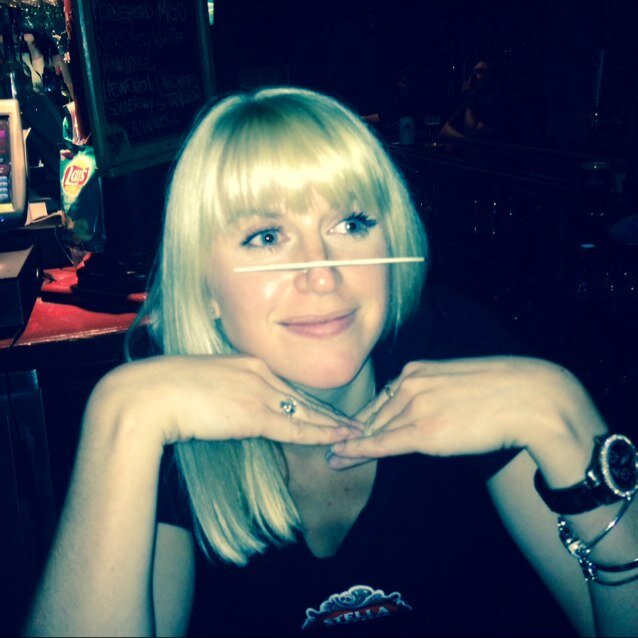 Loving life downtown Toronto! Follow me on Instagram @LisaSHorne