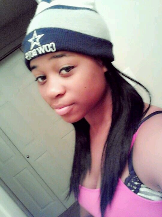 ronnikathugginn's profile picture. 