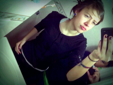 Live in the moment. #FOLLOWBACK♡