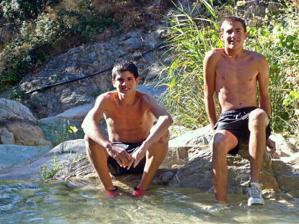 Disfruta mientras dure sin buscar su eternidad. Simplemente hazlo.⏳