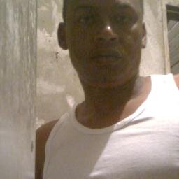 Perfil oficial sou facil de lidar basta me respeitar/paisagista/fotografo/locutor. http://t.co/q8RmnvnLbV