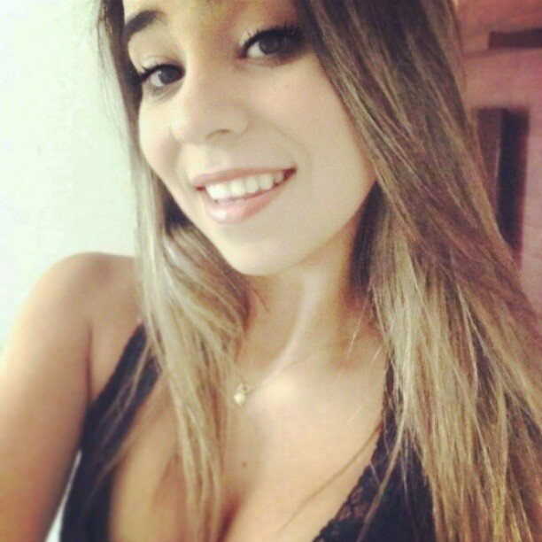 Sou chata por natureza.. sou Rihanna-Navy