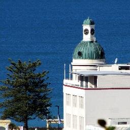 Graham Hawkes writes of Hawke's Bay in a New Zealand political, geographical, philosophical genre PLUS plenty of 'born-here' arrogance and some great photos!
