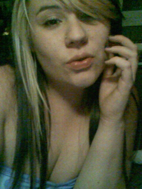 Tyler | 18' | Sagittarius | Marijuana |Lesbian |