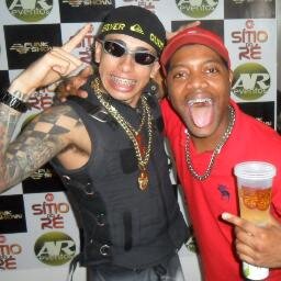 BUFFALO BILL SUAVE NA NAVE . HUMILDADE LEALDADE E NAO GOSTO DE PIRI PIRI PAPO RETO É MELHOR
