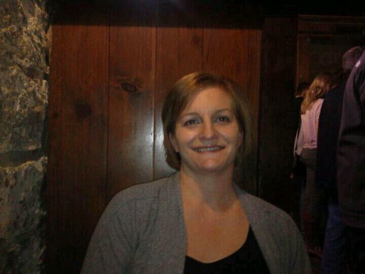 JessicaLabhead's profile picture. 