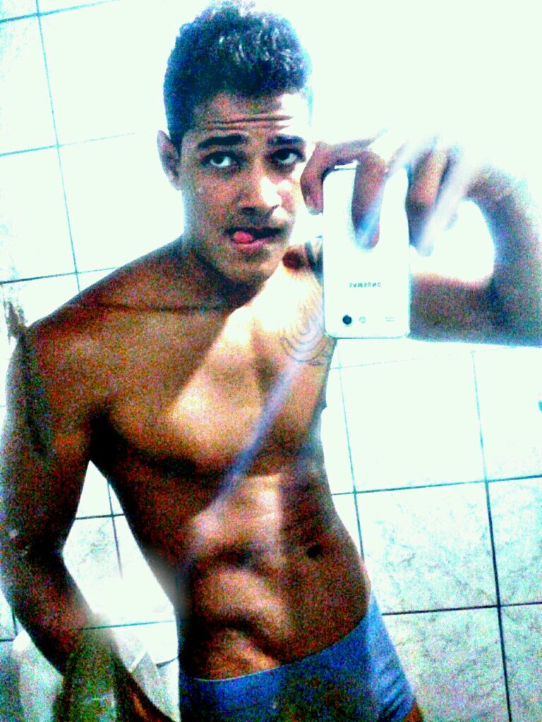 nao sou o melhor, simplesmente diferente !!