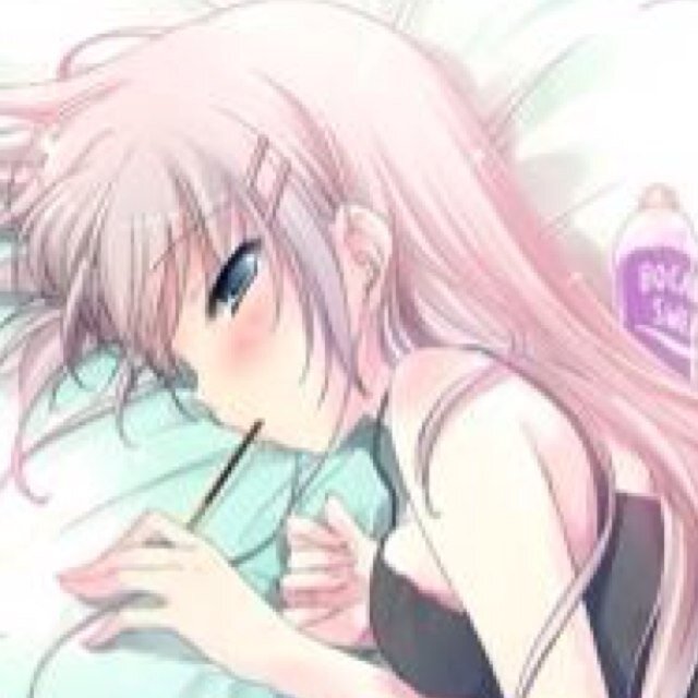 I am Moka Akashiya, I'm a Vampire,  Im sweet, shy and love to meet friends. Feel free to DM and chat with me, I dont mind~ #Pewds #Bi | #Single