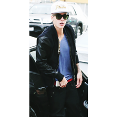 follow me and i follow you♡ -  @Jadagrace followed meღ