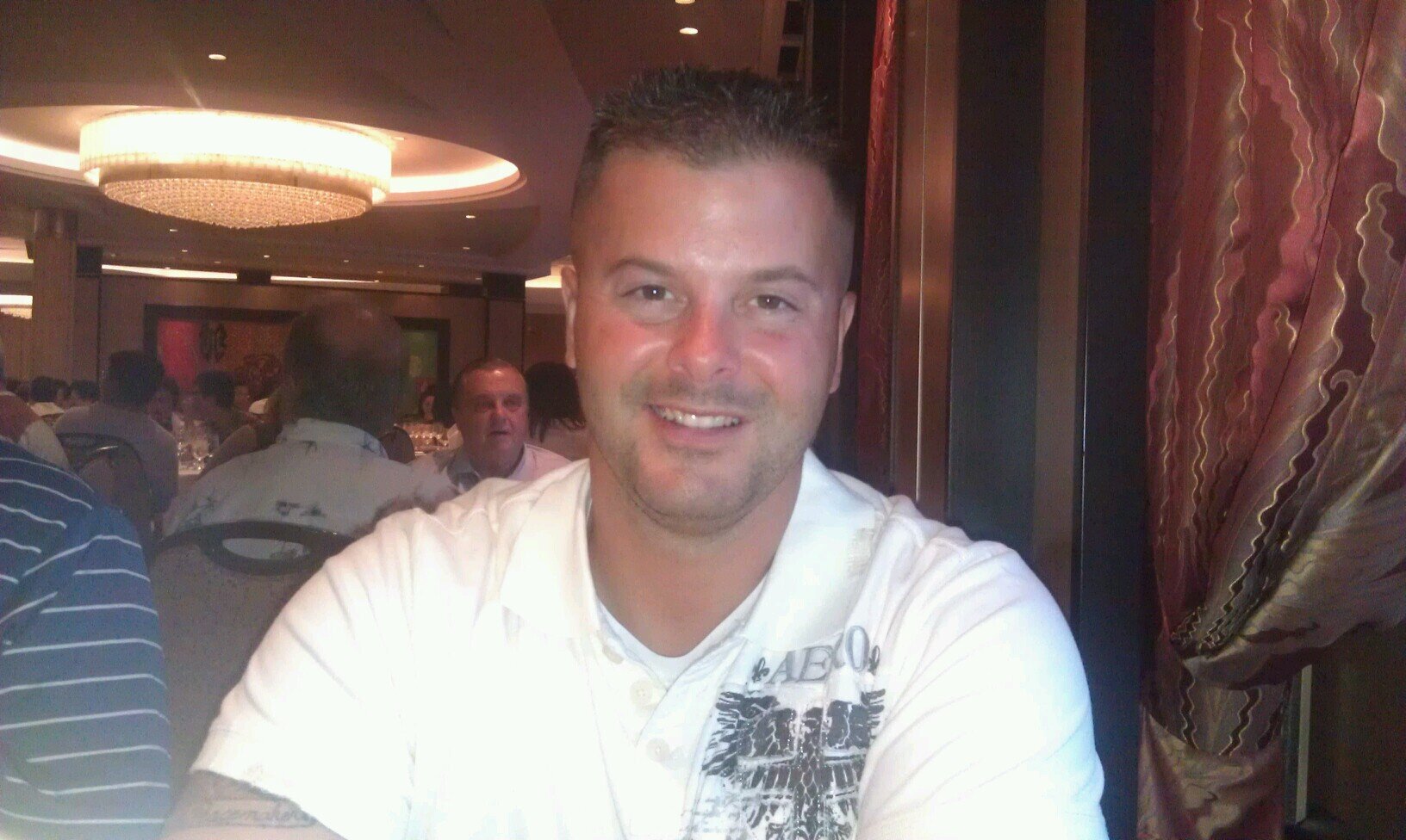 sobenduniform's profile picture. 