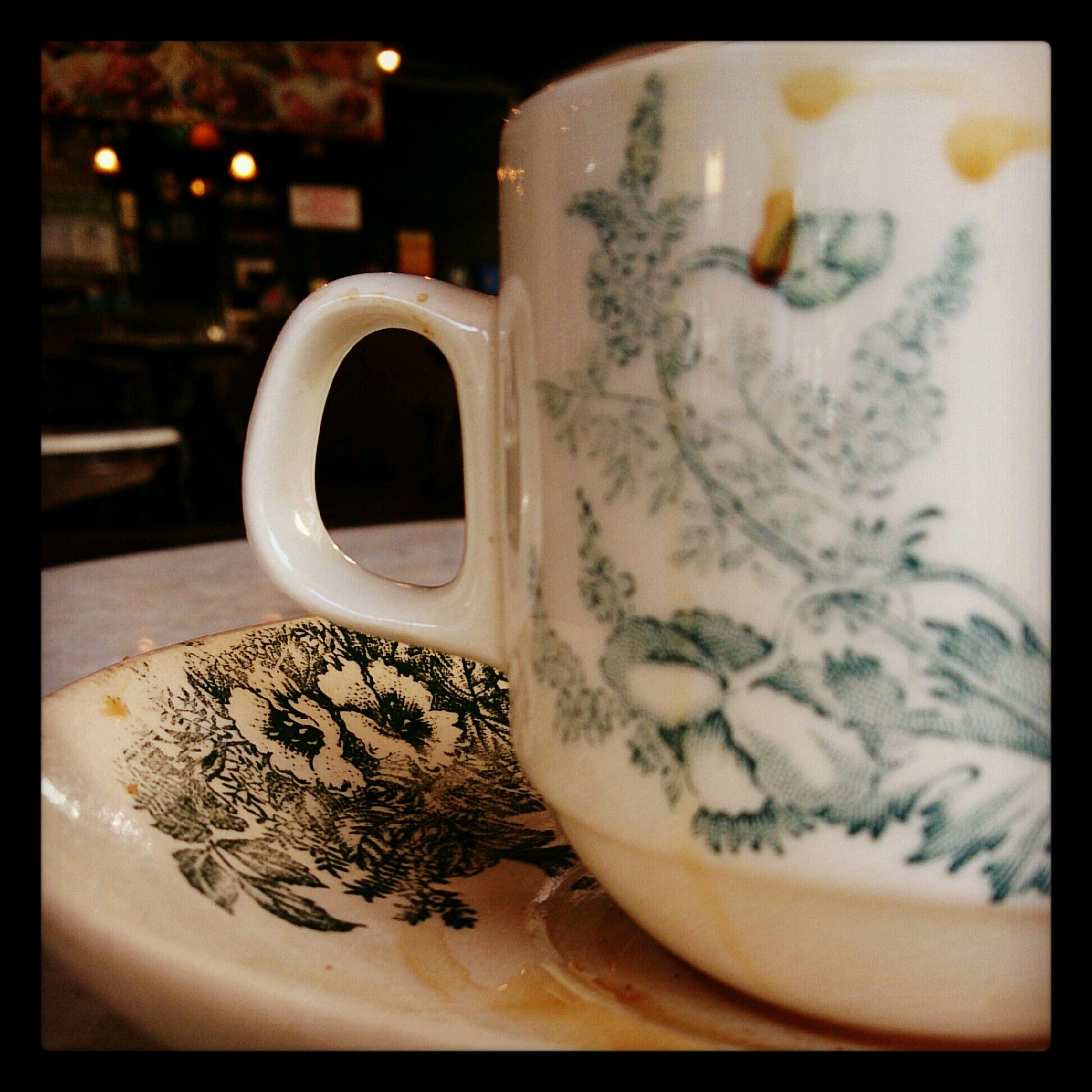 apai_zamani's profile picture. 