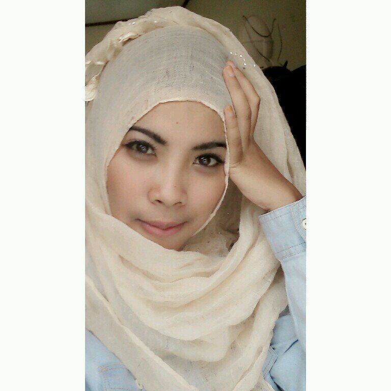 blu89834848's profile picture. 