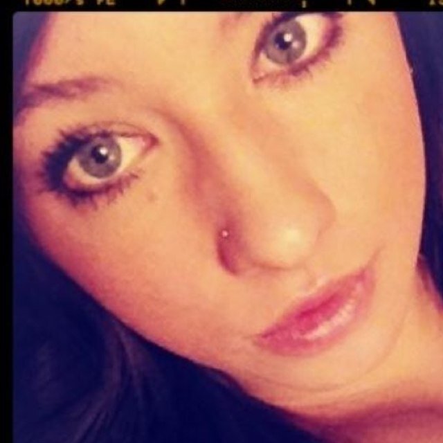 Heyy Im Samantha call me Samie :)