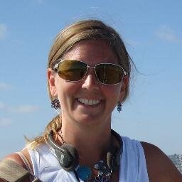 Married to my best friend, Mom to 6 delightful children, Cubs fan, Real Food lover