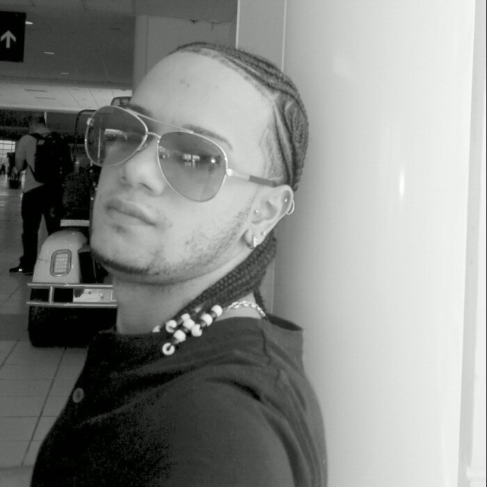 gold_nene's profile picture. 