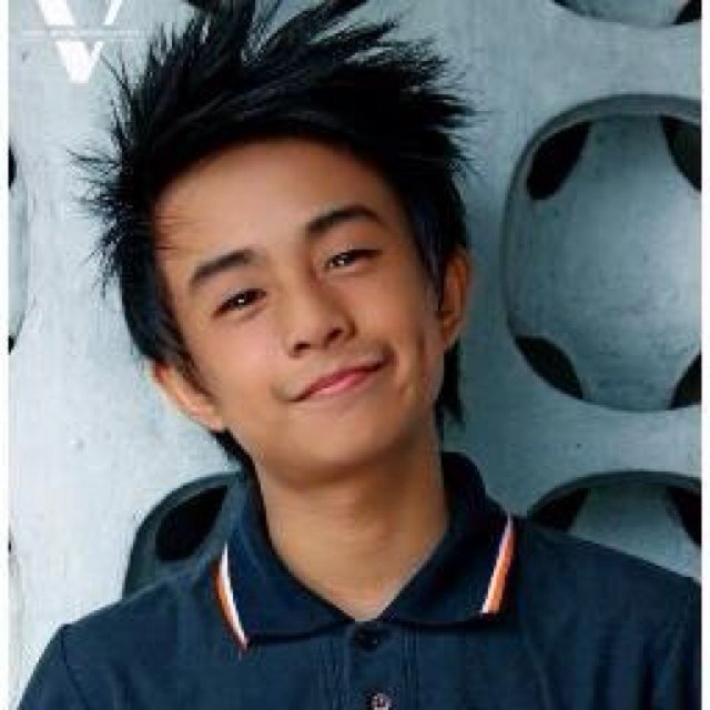 GOAL 50K HELP US PLEASE. #CUTEUNIVERSITY #TEAMFOLLOWBACK :)