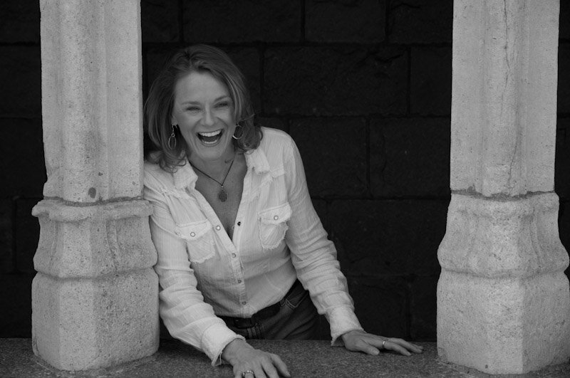 Opera acting coach and stage director; Iowa farm girl, love biking, 80/90’s country, opera, Irish, Americana music, Iowa, Chicago, NYC