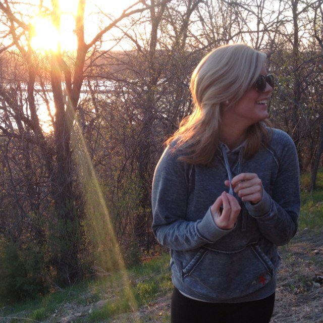 mikaelamoening's profile picture. 