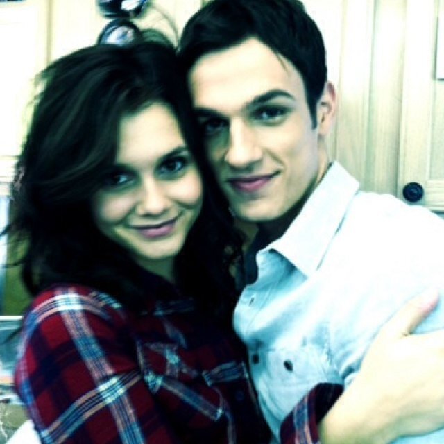 ThayerRybak's profile picture. Hey I'm Thayer. Married to @IAmSuttonMercer.