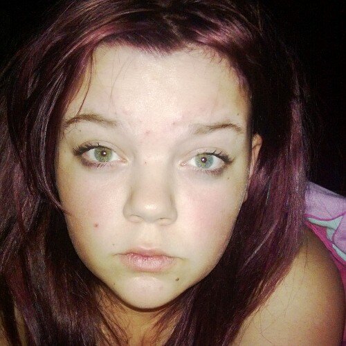 Follow me! Bbm- 25c390a4 Skype- whore.to.a.chainsaw.xo