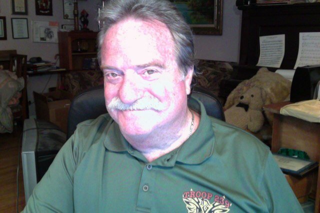 ex Chr NHC Board of Ed, Apple Cmputr Consultant, Wife Sue,dad of Christina, Anthony, Kathryn, Giulietta, & Alec, grands Bridget, Oliver, Nolan,Walter, Brooklyn