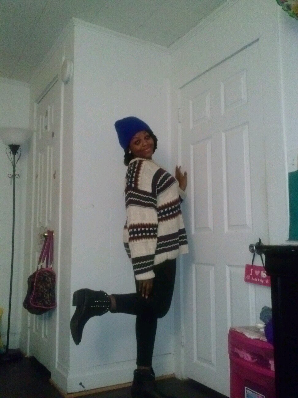 Goofy. Creative. Fun to be around ,now follow me i follow back!!!:-D