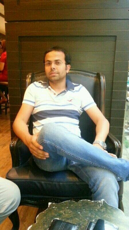 17 Sep
Virgo
Struck in family business 
Biker 
Foodie
loves to travel