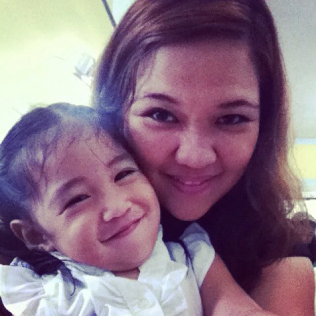 24.young mom & wife.nurse|manager