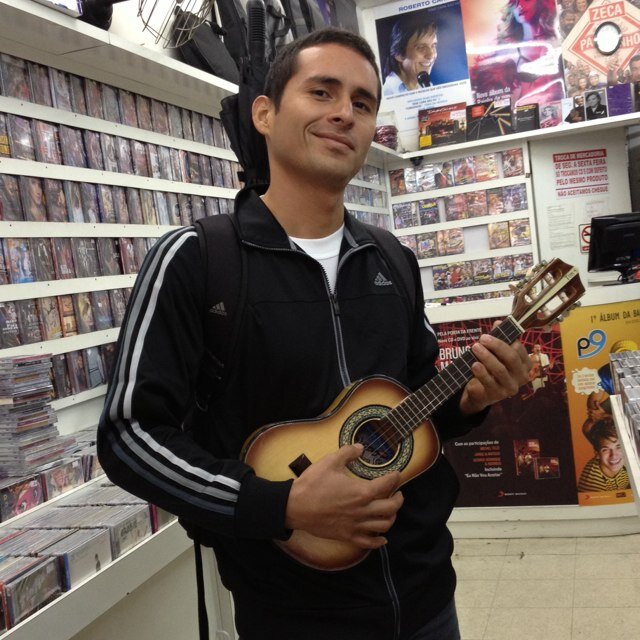 capoeira, vegetariano, enfermero instrumentista...