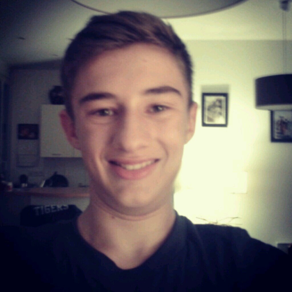 RushAsOfficiel's profile picture. Joueur de poker WINAMAX