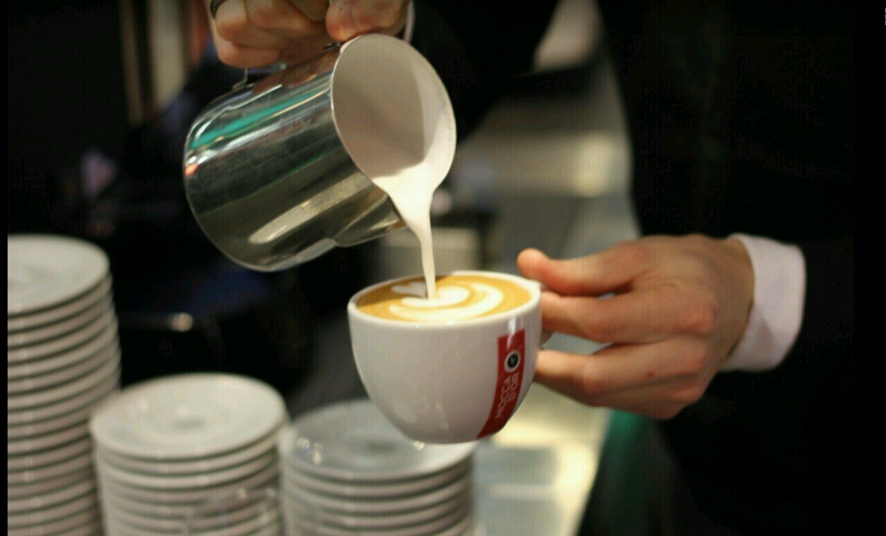 Masterclasses voor (praktijk-)docenten van horecaopleidingen. Samenwerking tussen uitgeverij Edu'Actief en koffiebranderij Mocca d'Or