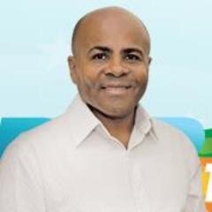 Sou casado, nasci em Montes Claros-MG, agora resido em Taubaté e trabalho em favor dos mais desfavorecidos através de programas sociais.