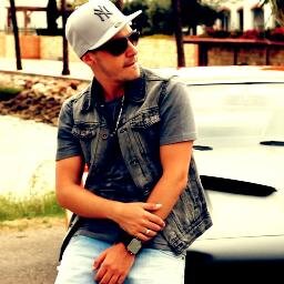 [ COMPTE SOUTIEN ] du jeune chanteur Underes &' membre du collectif #ElParisFlow , genre : #Reggaeton / Hip Hop / #RnB | #Underes #TeamUnderes