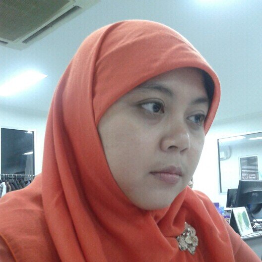 Srieh180684's profile picture. Gak Selamanya hidup itu Indah