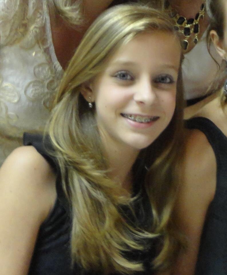 Amo dormir e comer. Se pudesse só faria isso u.u