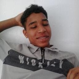 QUEM ME SEGUIR VAI SER SEGUIDO DE VOLTA...