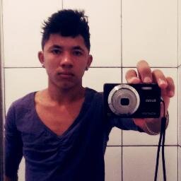 Oh importante não e ser perfeito mais sim feliz..! s2